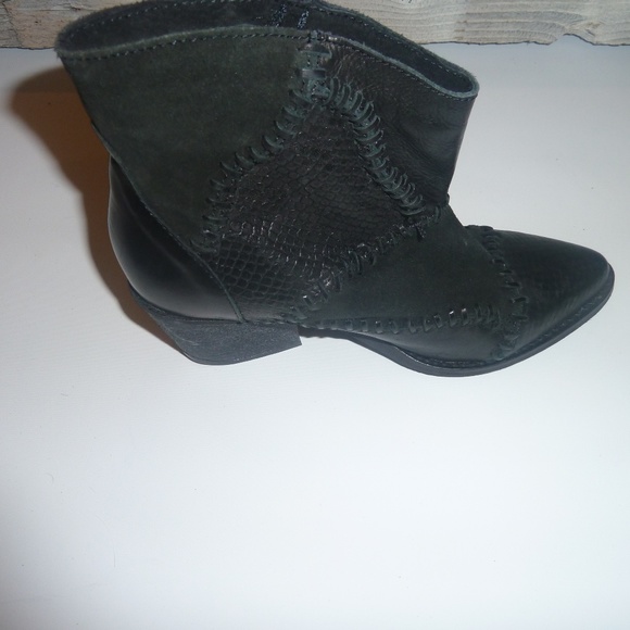 Musse & Cloud Jaeda Women's Bootie Ankle Black Pat - Picture 6 of 8